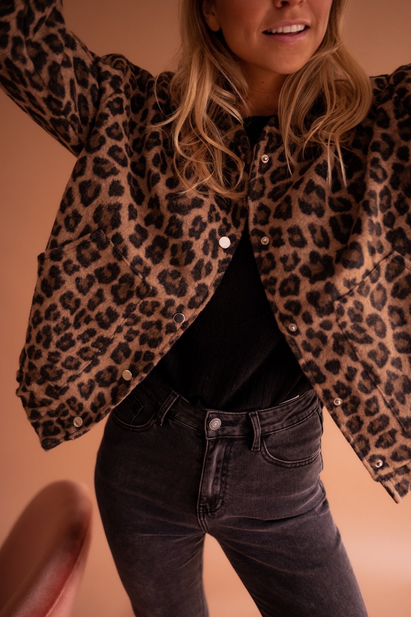 OLIVIE | Bunda s leopardím vzorem 2