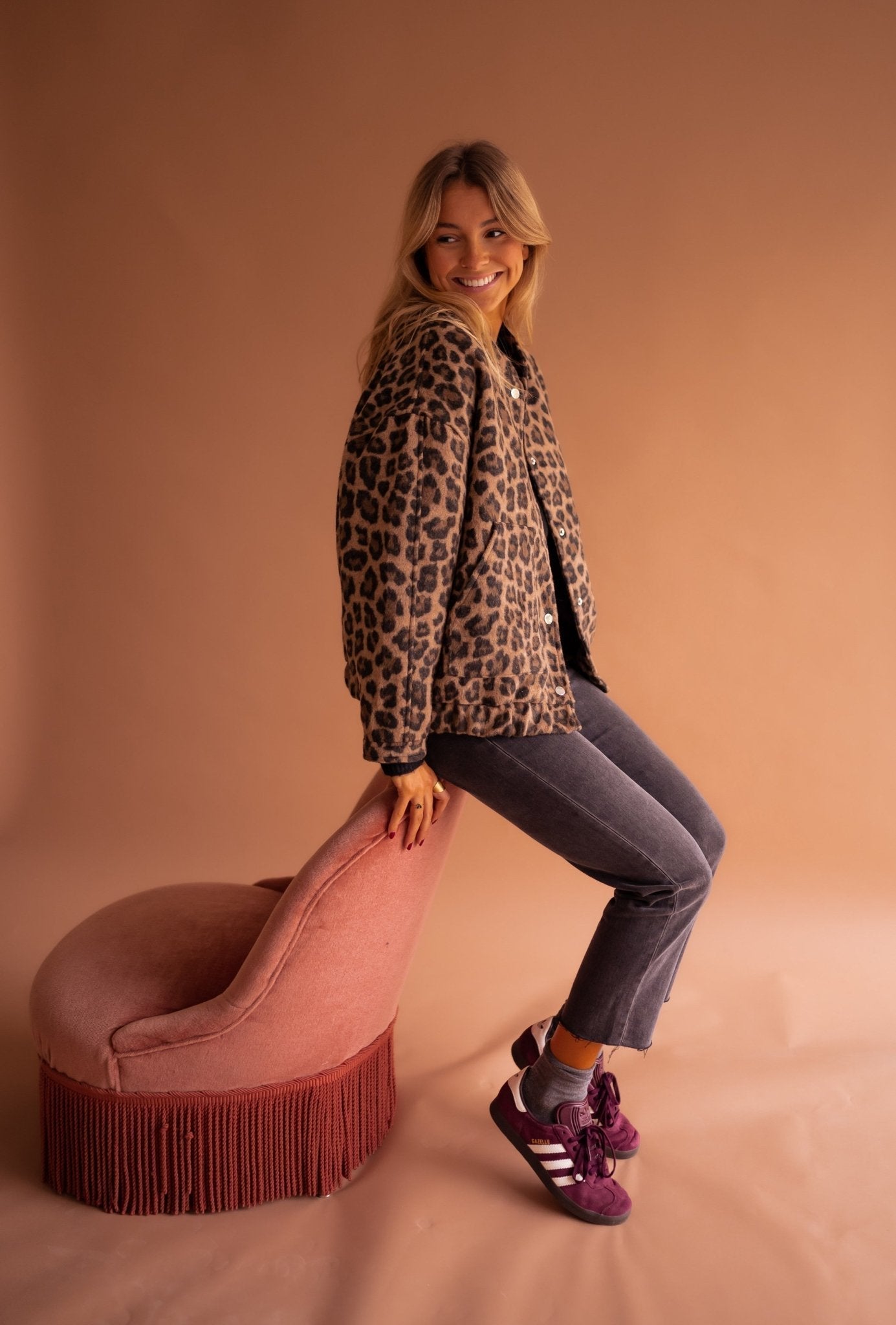 OLIVIE | Bunda s leopardím vzorem 8